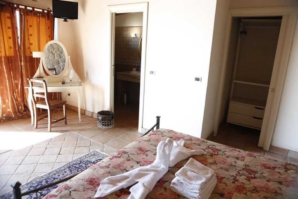 Il Borgo Ariccia Resort Luaran gambar